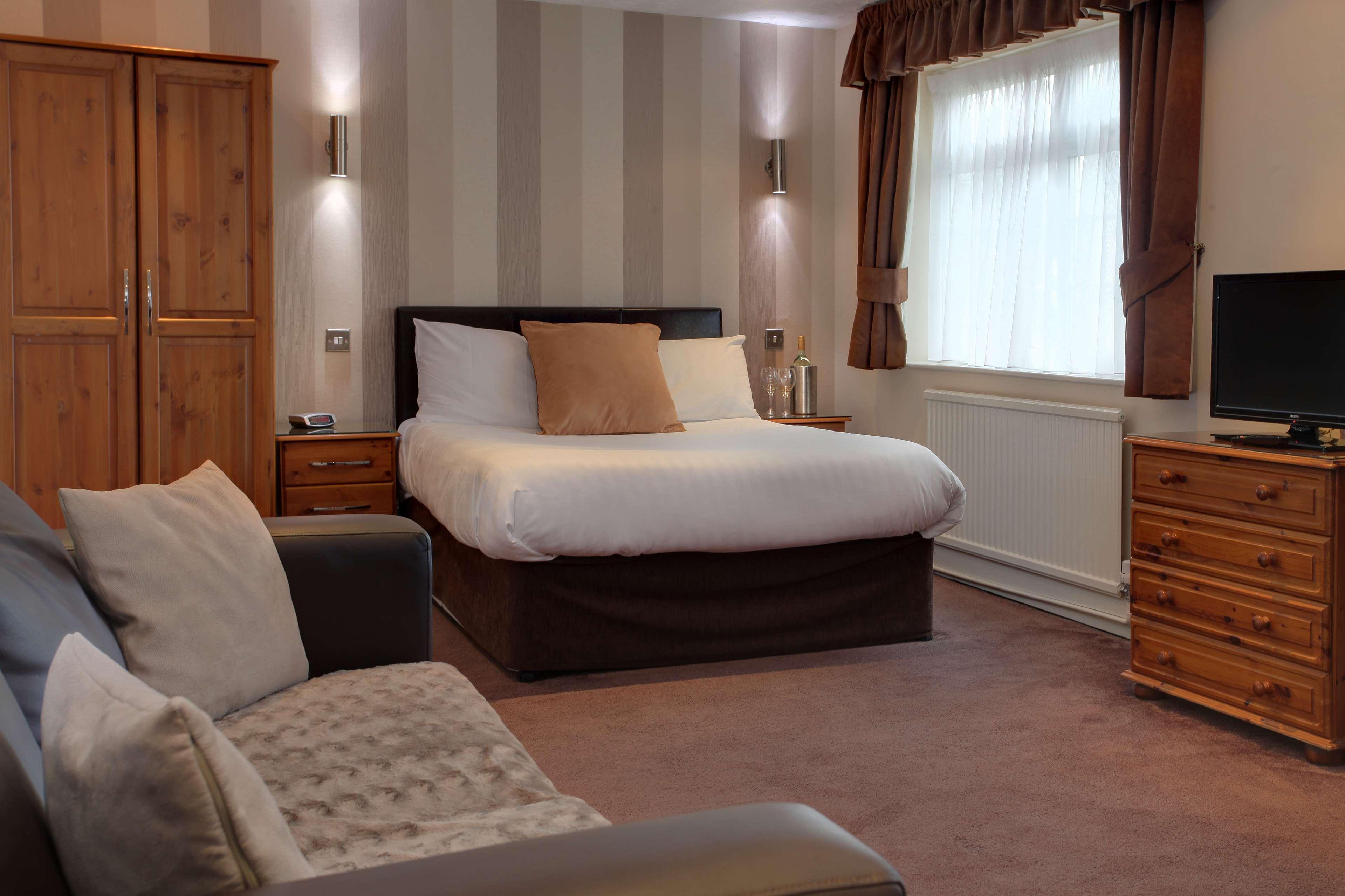 Best Western Bolholt Country Park Hotel Bury  Exterior photo